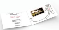 Carte visuelle d'invitation de mariage avec le bouton magnétique, brochure visuelle numérique de pleines couleurs